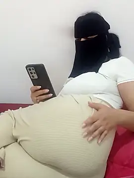 Youmy_love26: διαδικτυακό σόου στην κάμερα