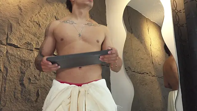 joseph_boy Adlı Modelin Canlı XXX Sohbeti