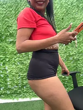 Chat XXX ao vivo de MELIZ_QUEEN