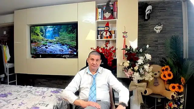 SpartacusDaddy48: вебкам-шоу