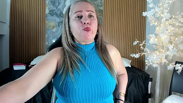 Chat XXX ao vivo de Danna_topless