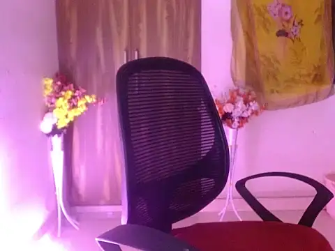 Roiseeee webcam show