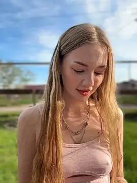 Živý XXX chat MilaMoone