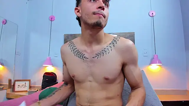 James-06 Webcamshow