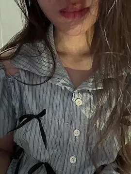 Bella_sexy98 即時 XXX 聊天