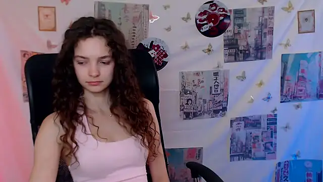 _SusieSu_ Adlı Modelin Canlı XXX Sohbeti