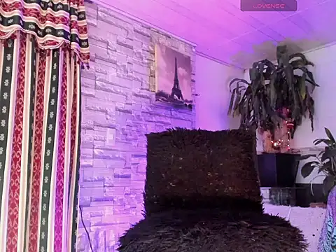 BeautyCatalella1's Webcam Show