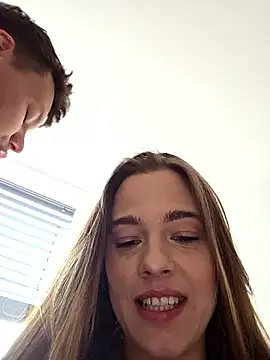 Luna_Lynn Chat XXX live