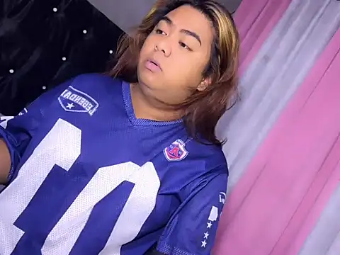 YourWildestFantasyxxx 在線直播表演