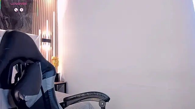 Valery_wang élő XXX-chatje