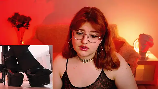 StaceyJensen élő XXX-chatje