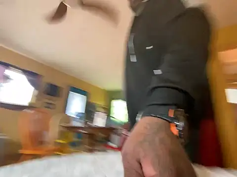 Tattedupdek 现场XXX聊天