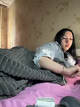XXX chat uživo modela Naughtbaby_2025