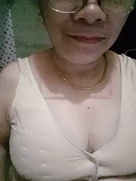 Funsexy1 élő XXX-chatje