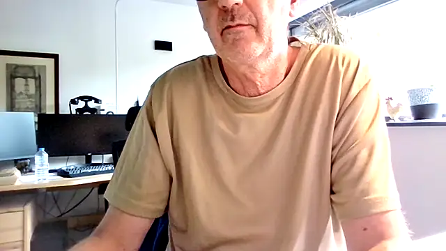 HotLucas66n Live XXX chat