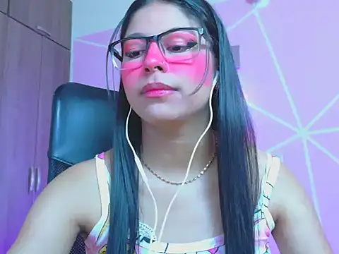Živý XXX chat _ALLYSON18_