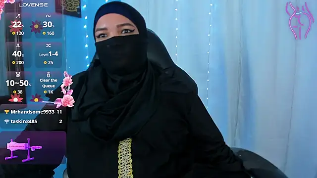 Falak-Yasin Live XXX-Chat