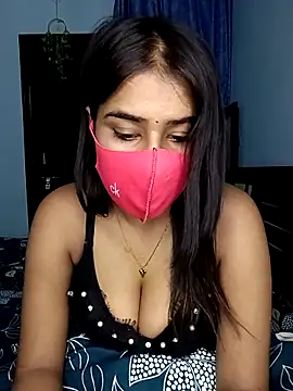 HotShanayaXO 现场XXX聊天