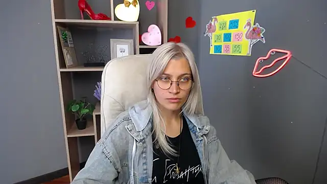 แชท XXX สดของ RubyDaviss