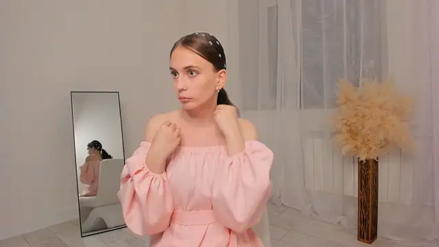 TomekaBiavan Webbikameraesitys