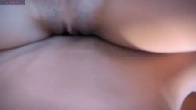 hot_love_story Pertunjukan Webcam