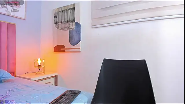 Chatroom XXX en direct de SophieBuitrago