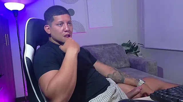 _robertobaggioo 라이브 XXX 채팅