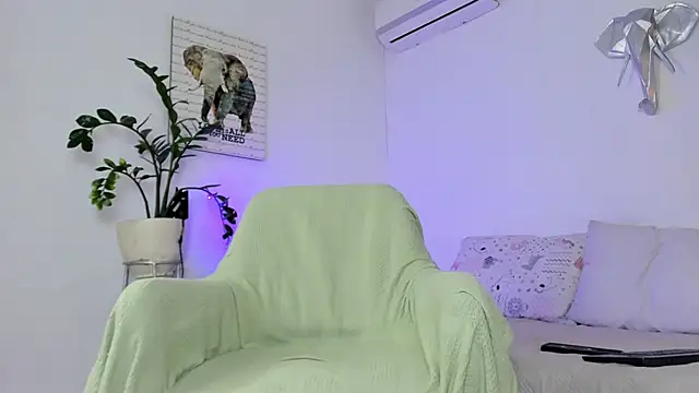 xhj_Gambaru 即時 XXX 聊天