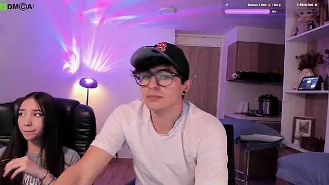 Chat +18 de Mikeyvioleta_ ao vivo