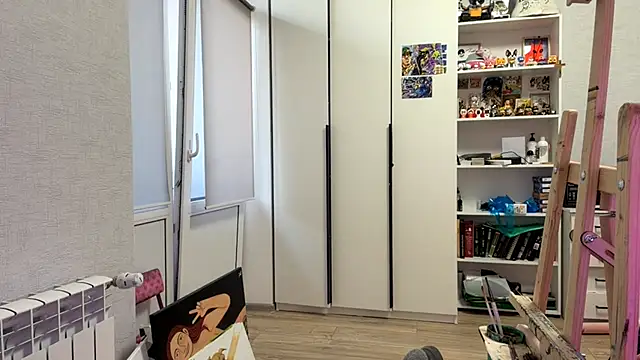 SaintMari Adlı Modelin Canlı XXX Sohbeti