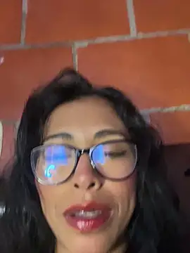 Emma__cumlovee's Live XXX Chat