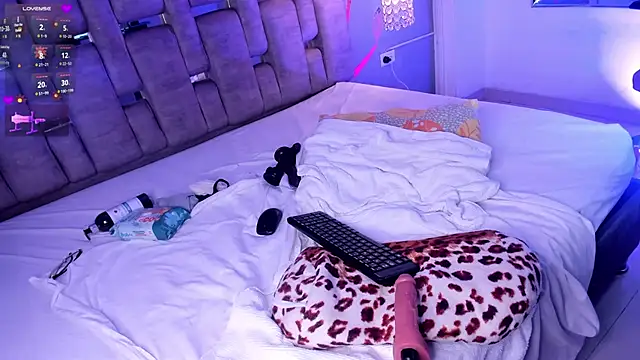 DomenicoRey Pertunjukan Webcam