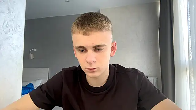 SoloFury Live XXX Chat