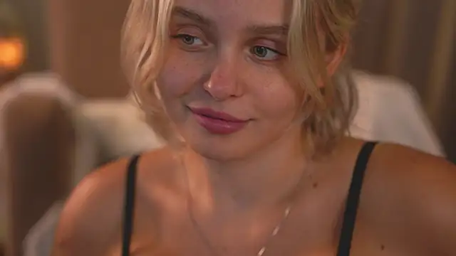 عرض كام Lunea_Evienne_