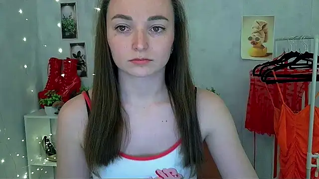 _Barbie_Kiss_ – Naživo XXX chat