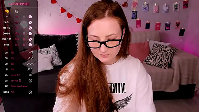 Chatroom XXX en direct de velvet_cherry_