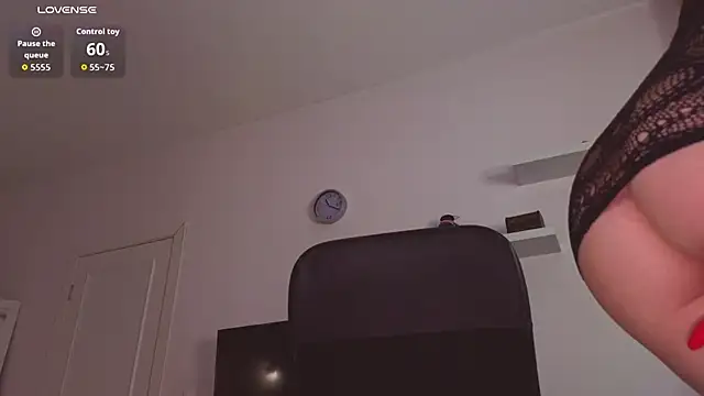 alwaysfrida's Live XXX Chat