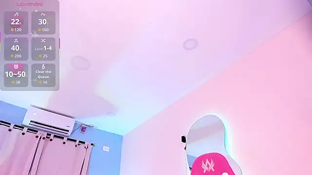 LOU_22_'s Live XXX Chat