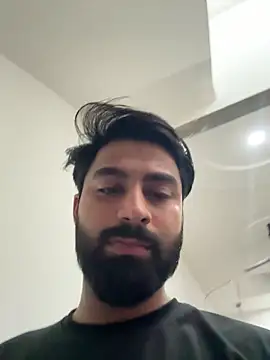 Royalboy_03's Webcam Show