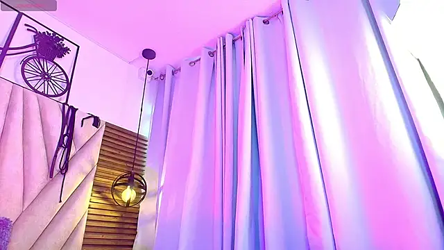 XXX chat uživo modela KimberlyFox_t