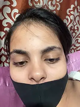 Sandhya_77's Webcam Show