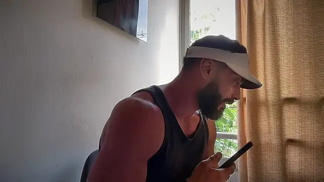 romeolovedark's Webcam Show