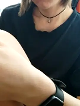 Aashikalaa Live XXX-Chat