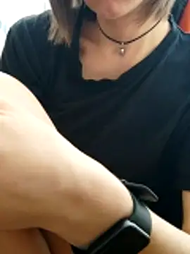 Živý XXX chat Aashikalaa