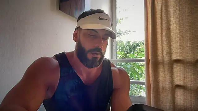 romeolovedarkn Webbikameraesitys