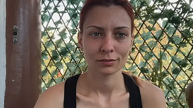 karo123421's Live XXX Chat