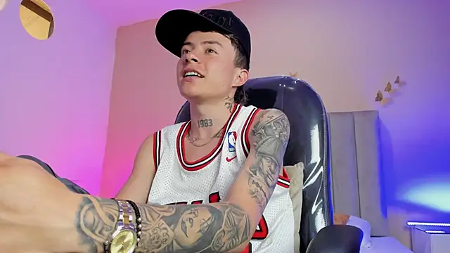 Nascary_Fox Live XXX-chat