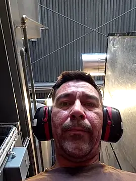 Chat +18 de Cumsex81 ao vivo