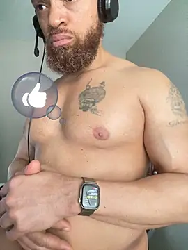 Fathero1time Show in webcam