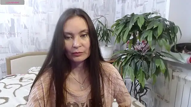 GinaQSoul: онлайн-секс-чат
